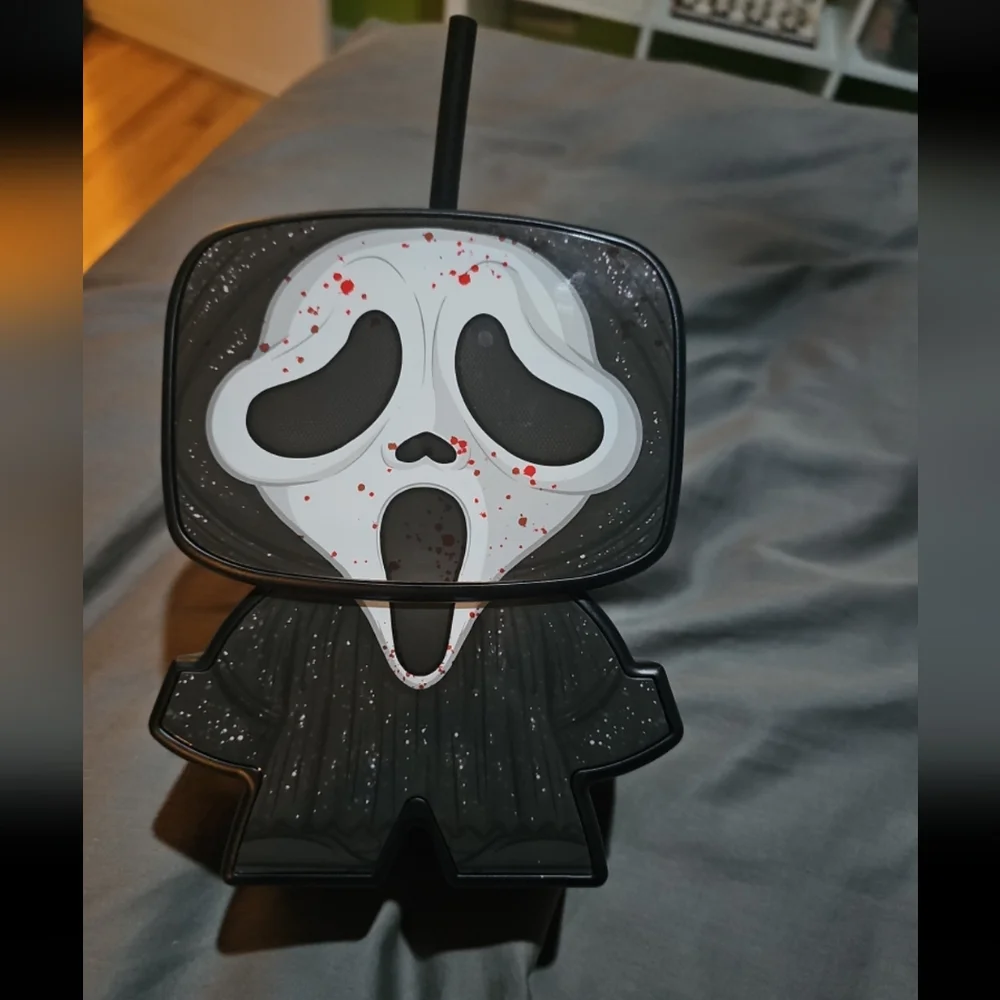 Scream Cups - Picture 2 of 2